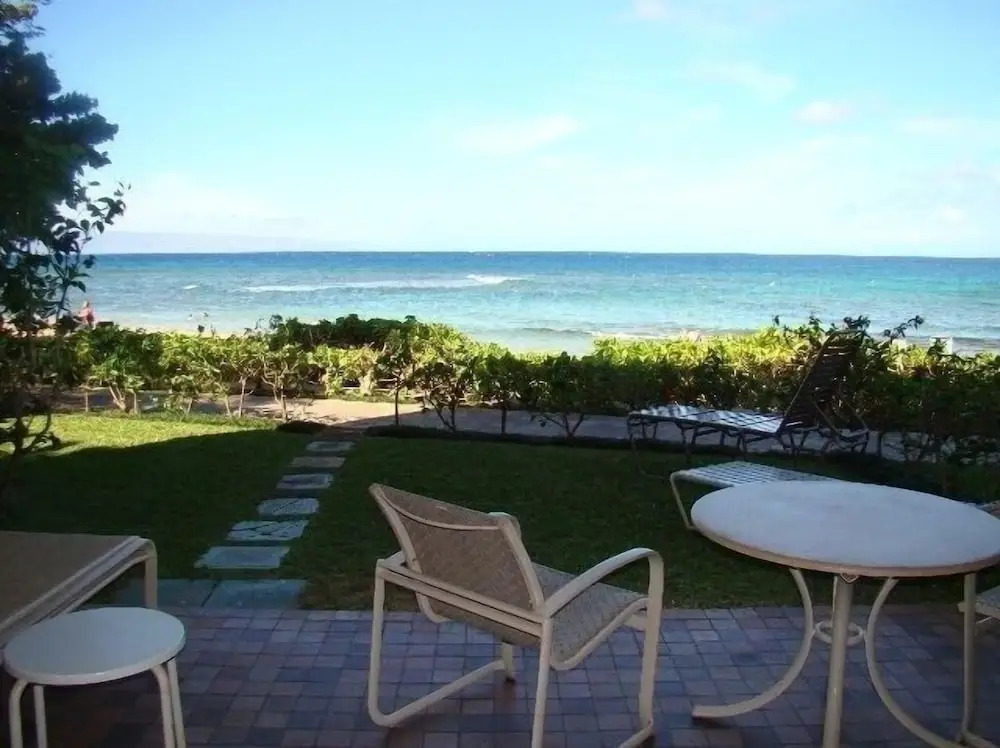 Kaanapali Shores 161 2 Bedroom Condo by RedAwning