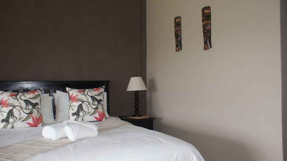 Umbono Private Game Lodge