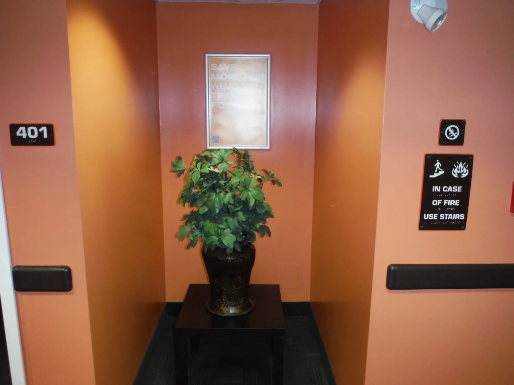 Motel 6-Kingston, ON