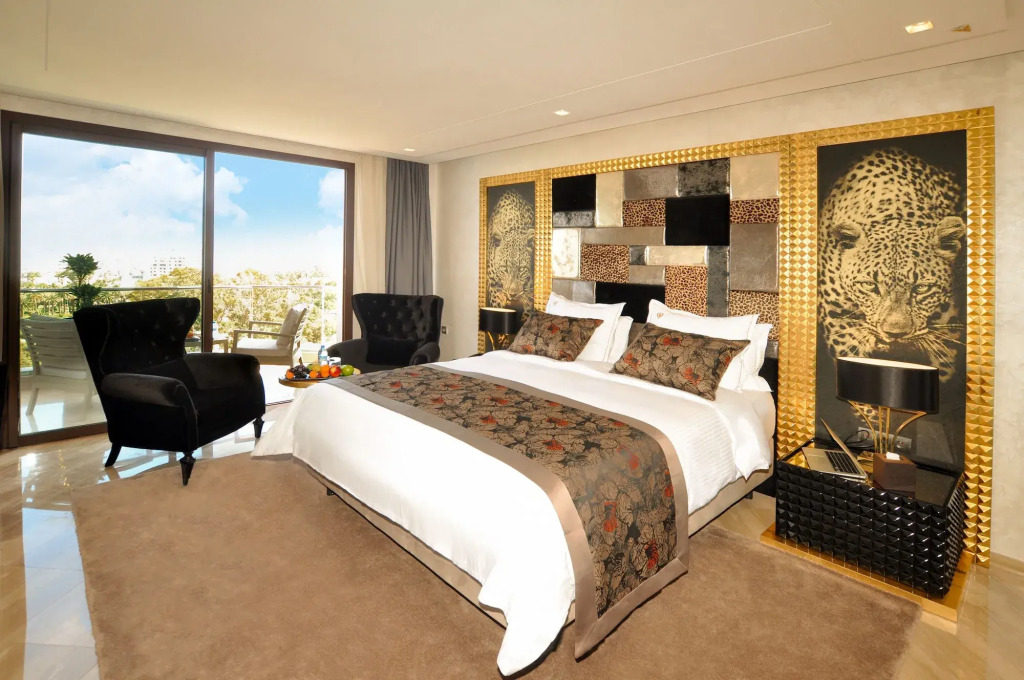 Suite Hotel Casa Diamond