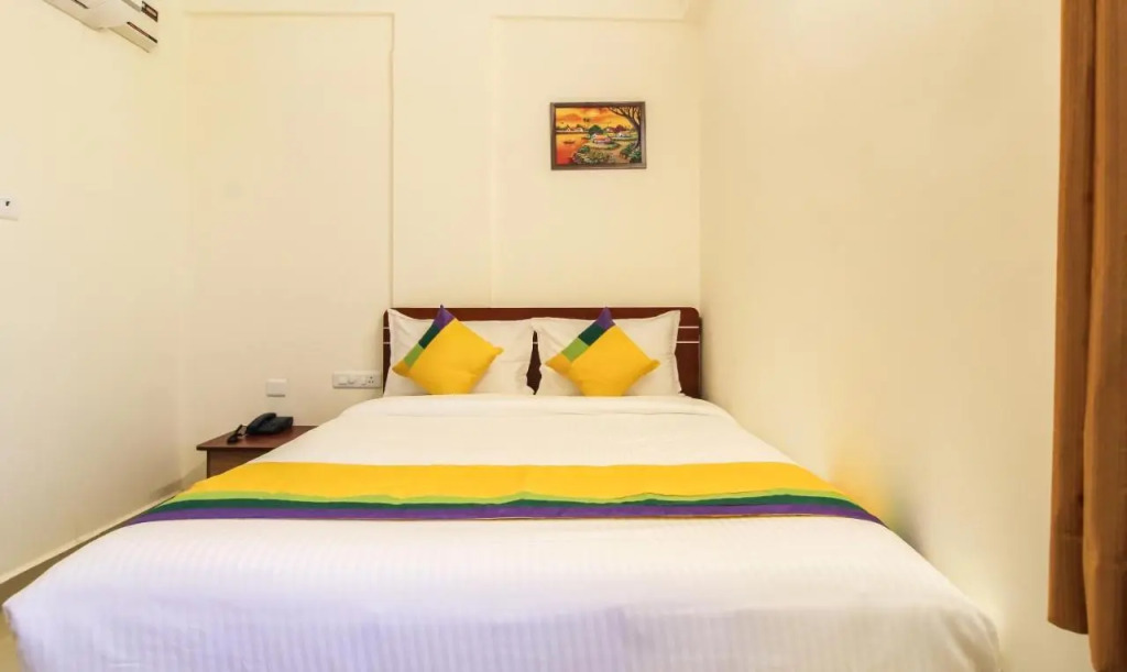 Itsy Hotels Riyas Grand