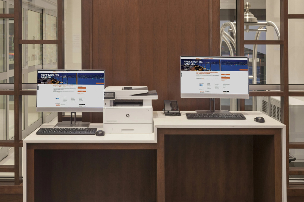 Holiday Inn Express & Suites Downtown Ottawa East by IHG