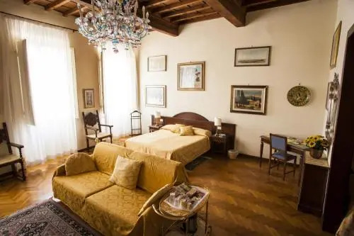 Ladyship Apartment