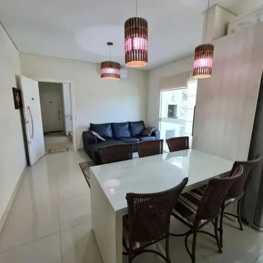novo e aconchegante apartamento a 85 metros da praia de bombinhas