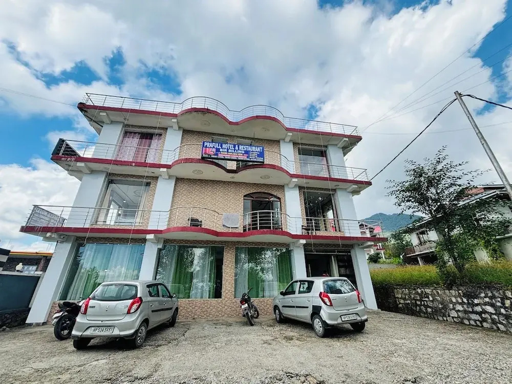 Prafull Hotel