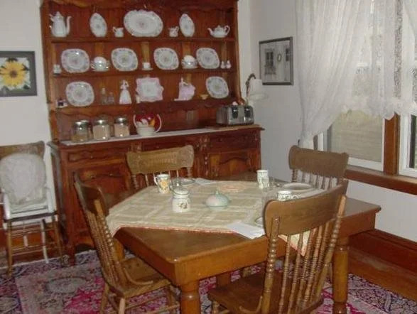 Spillett House B & B
