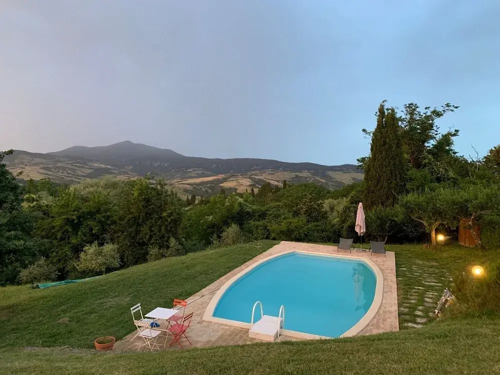 Tuscan Hideaway with Pool