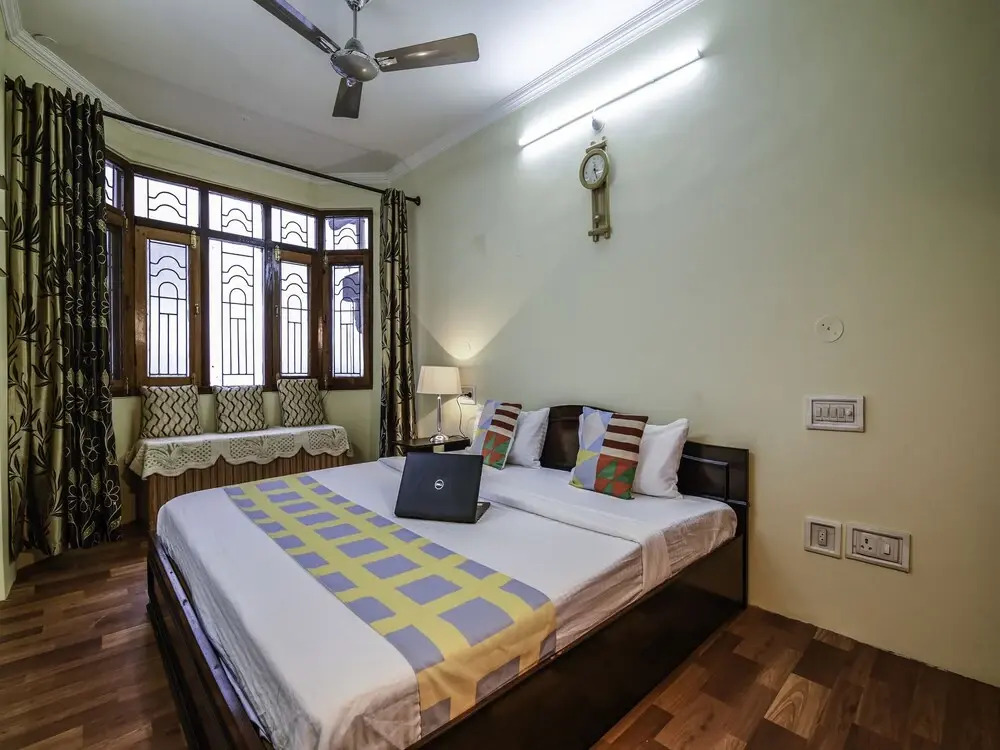 Oyo Home 22653 Fancy 3bhk