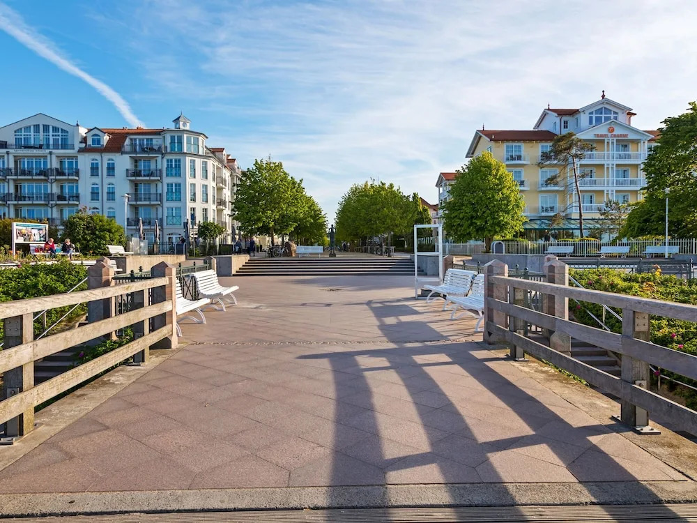 Modern Apartment in Ostseebad Kühlungsborn Near Seabeach