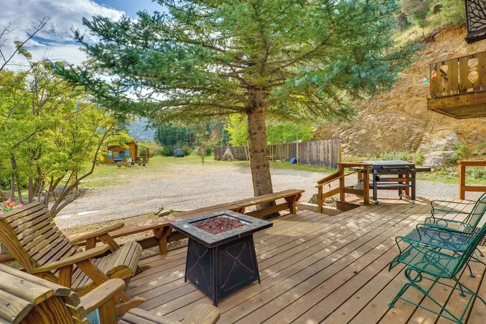 Walk to Main St: 'mountain Creek Home' w/ Gameroom