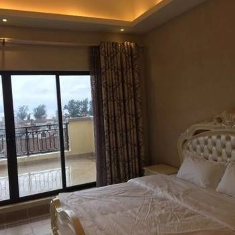 Xinzhong Hotel