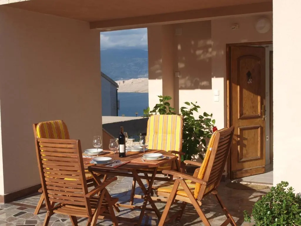Apartments Ivita