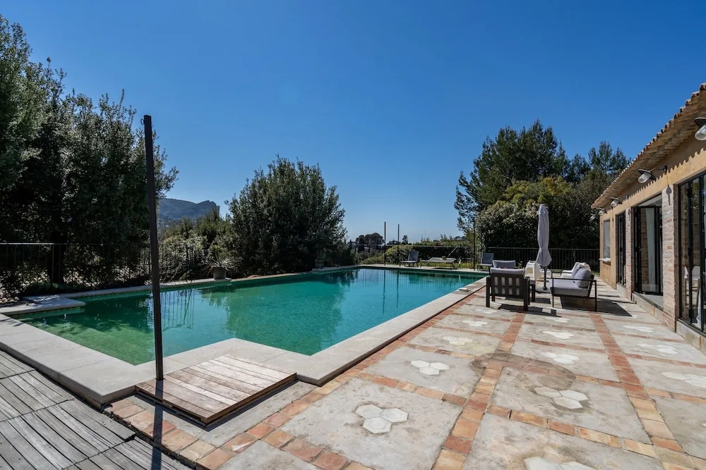 Homelly Propriété avec piscine