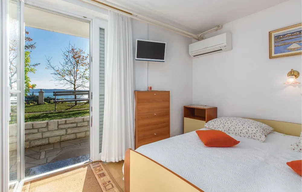 Stunning Home in Piran With Wifi and 0 Bedrooms