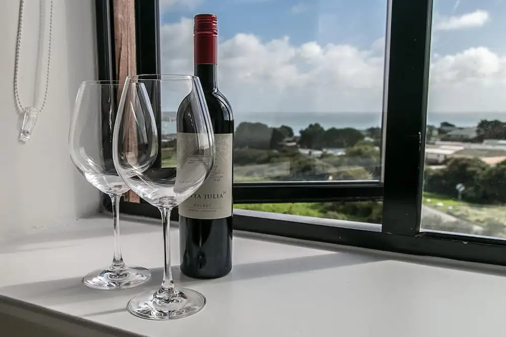 Immaculate 2 Bed Apartment on The Lizard Cornwall