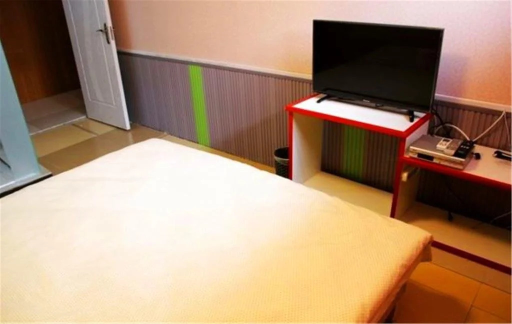 Kelinning Hotel Qingdao Beer Street