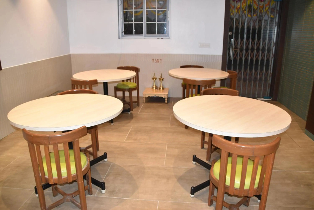 Hotel Aarush Inn