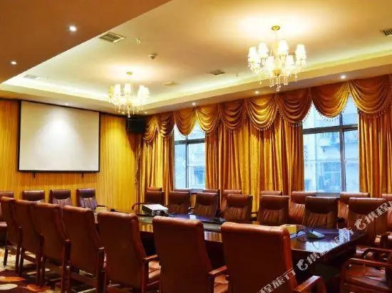 Guangyuan Hotel (Yellow River Fashion City Shop, Humen Pedestrian Street, Dongguan)