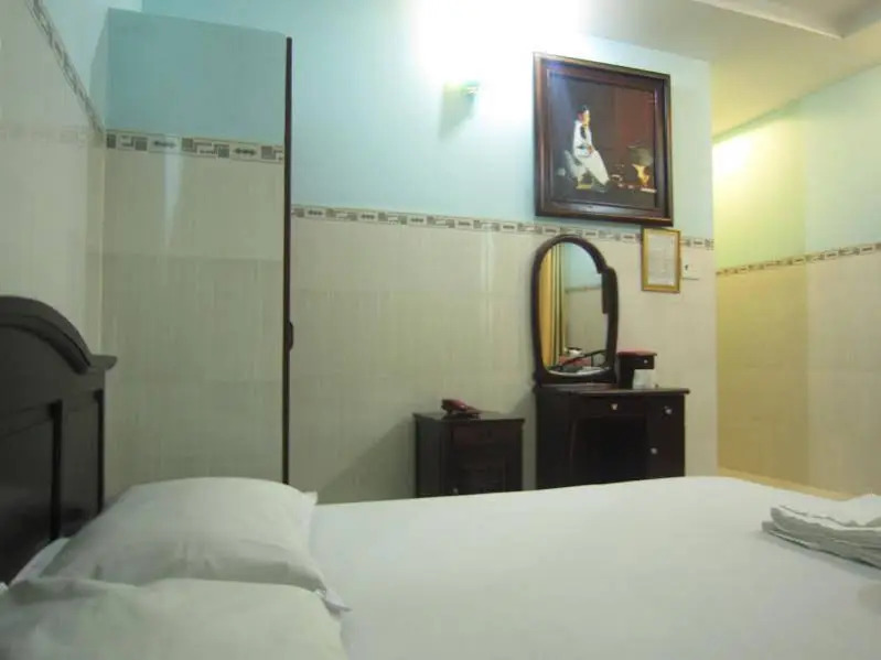 Xuan Truong Hotel 2