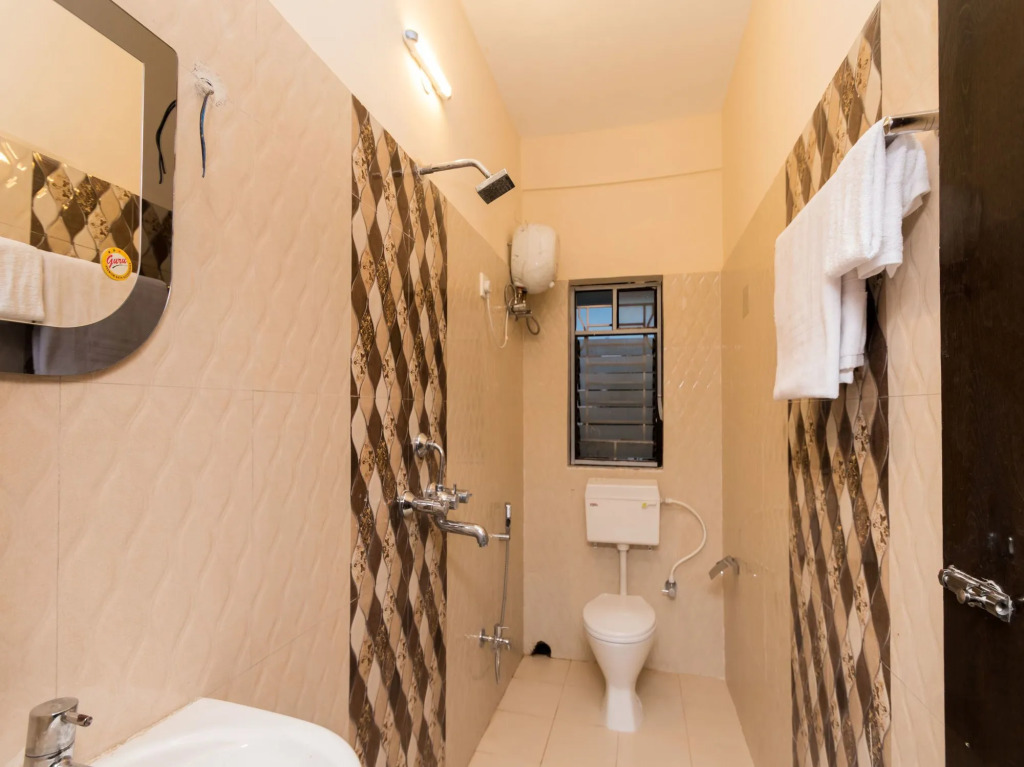 Super Hotel O New Alipore