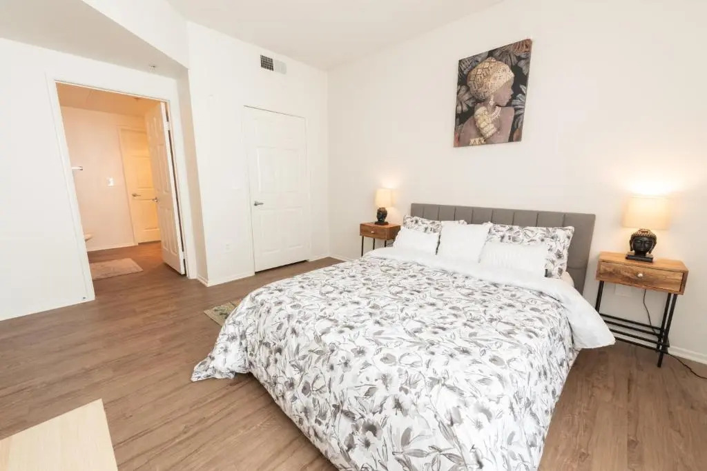 Elite 2BR Apartment at Venice Marina Del Rey