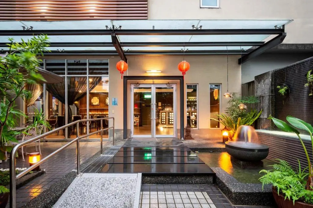 In-stone Motel