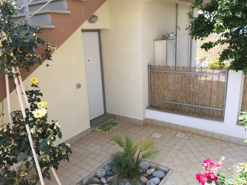 Roseto Beach Club Beach Front Property