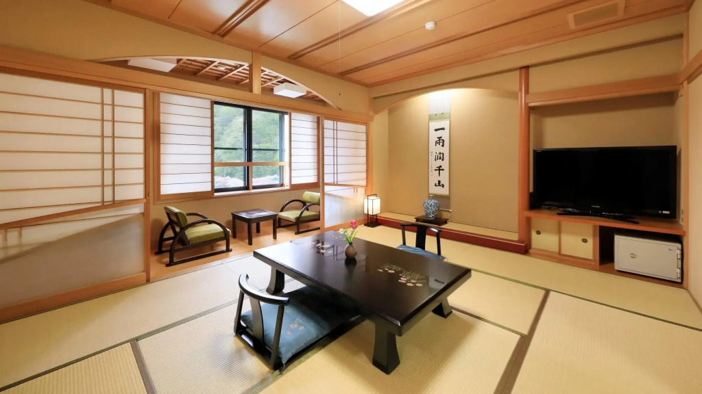Yumoto Hotel Achikawa