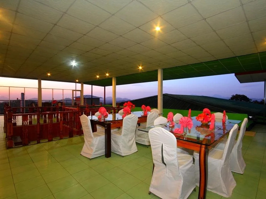 Delma Mount View Hotel Kandy