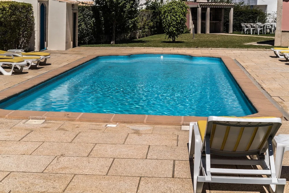 Albufeira Lounge Guesthouse Hostel
