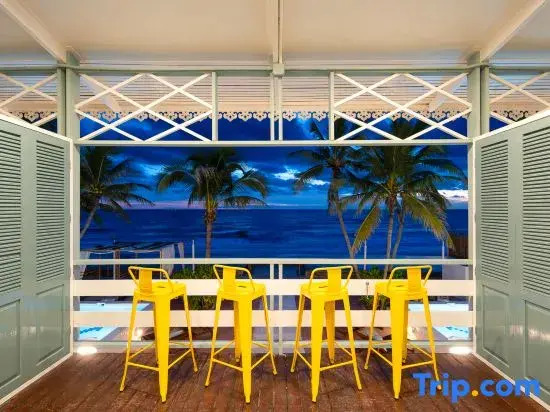 Large Private Beachfront Venue Huahin | 2 Villas for 32 | 3 Pools | BBQ