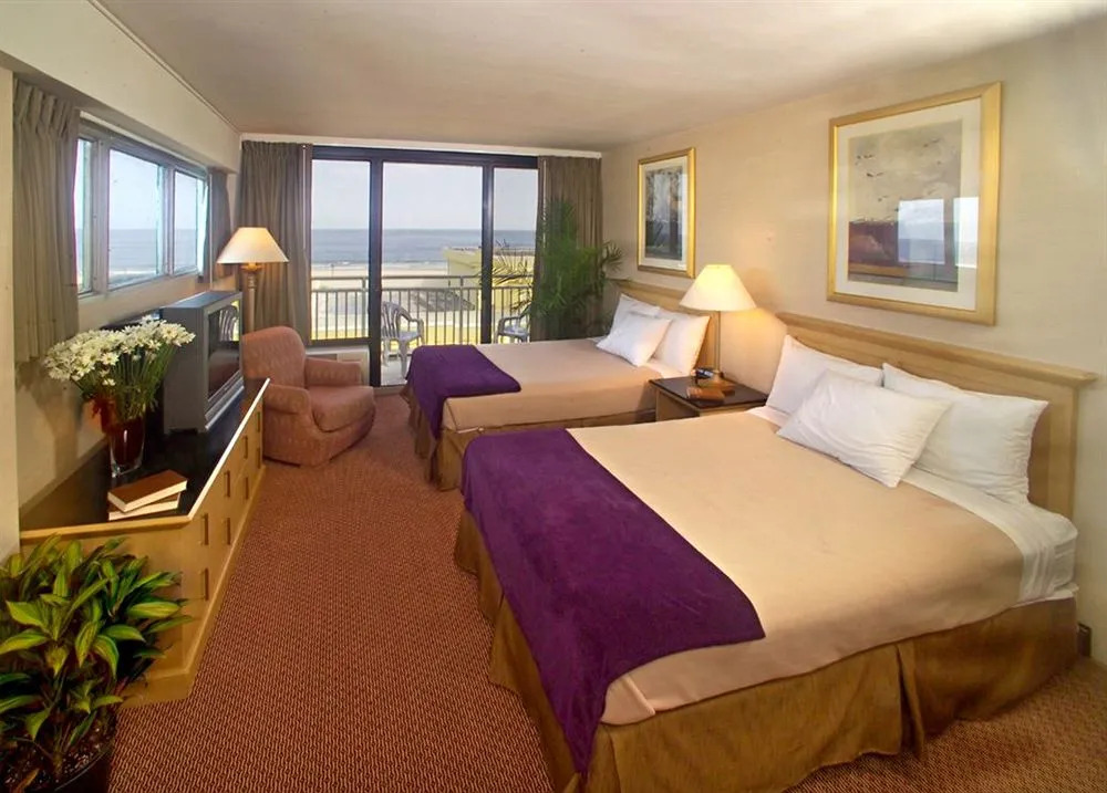 The Empress Hotel & Adult Nightclub