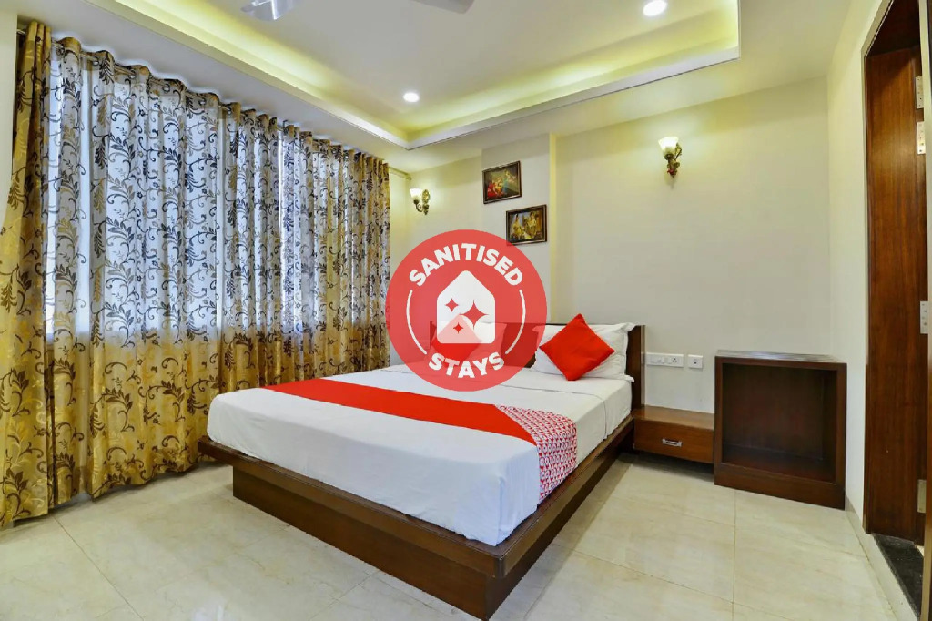 Capital O 84085 Hotel Cheelgadi Greens