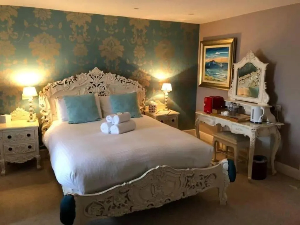 Seawood House Boutique Hotel