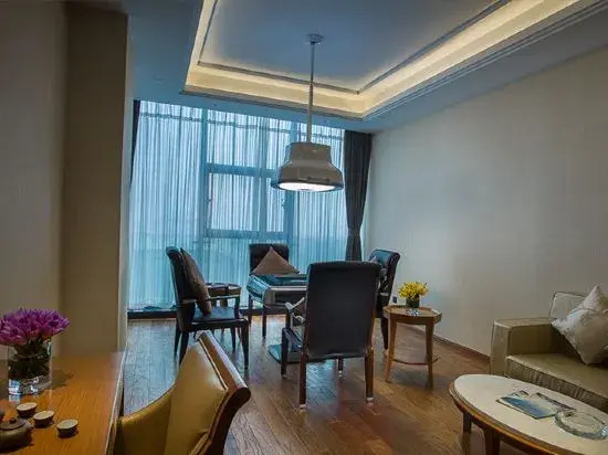 Hengyuan Square Hotel