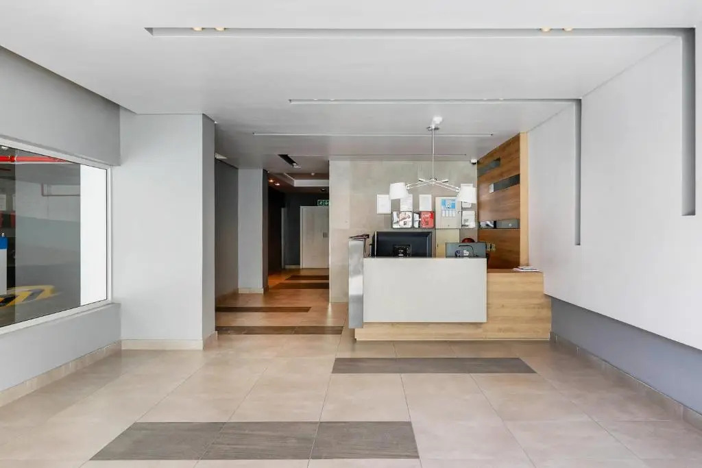 Stylish Central Apartment near Table Mountain