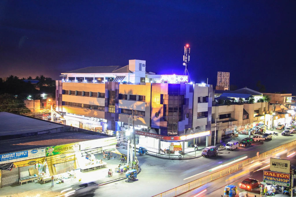 Anchor Hotel