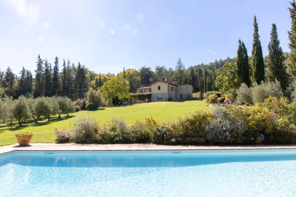 Il Felceto is a beautiful and charming farmhouse that enjoys a privileged position, with a view as f-Il Felceto