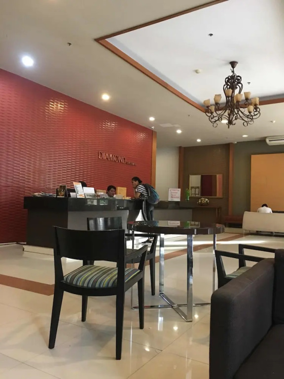 Siam Diamond Resident