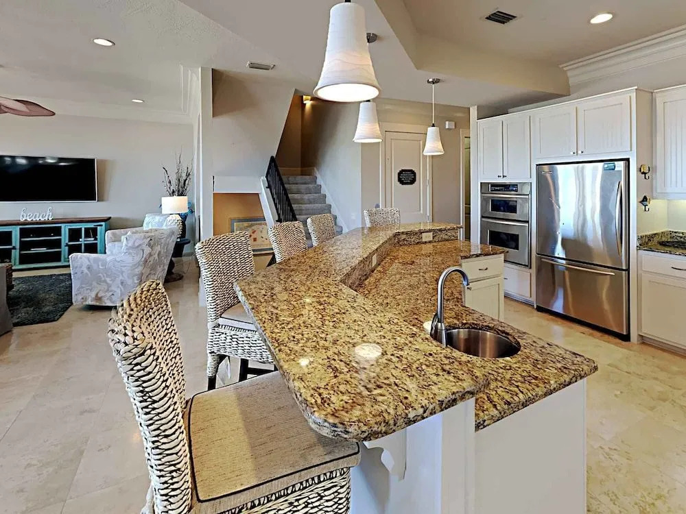 Beach Nut by Southern Vacation Rentals