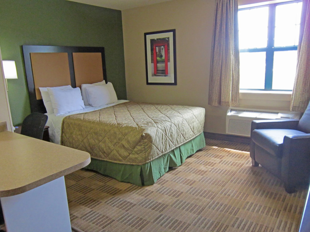 Studio 6 Corporate Extended Stay Rochester Henrietta NY