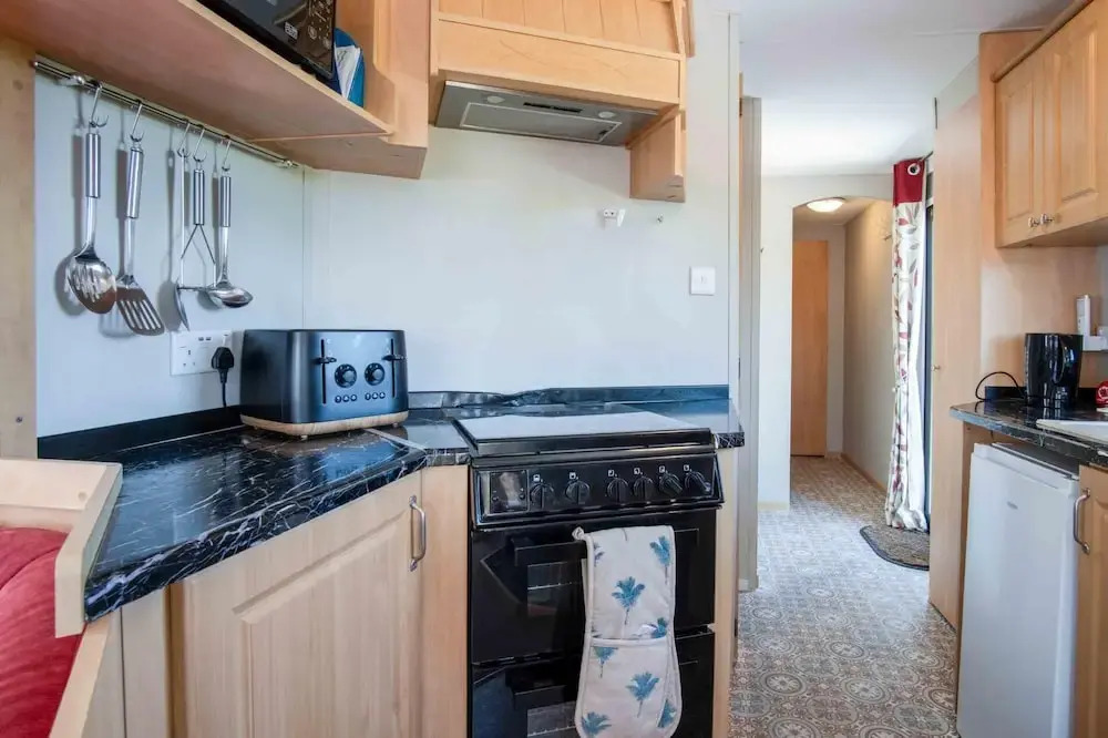 Hopkins Retreat - 3 Bedroom Caravan - Hot Tub