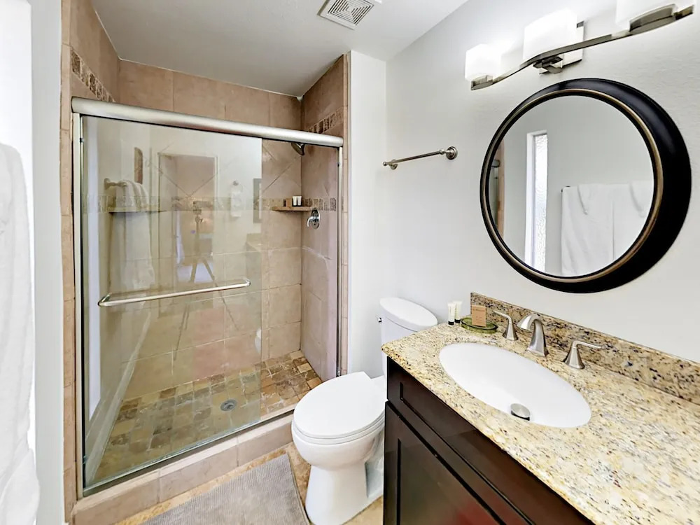 Stylish Desert Oasis - 3 Br Home