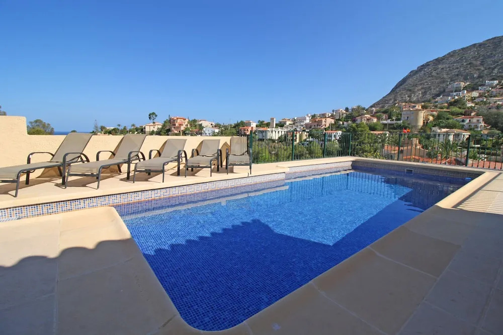 Villa Las Rocas
