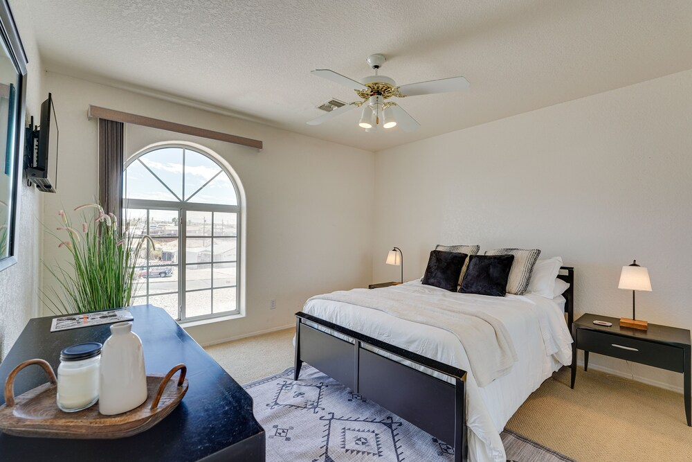 Views & Fenced Yard: Lake Havasu City Home!