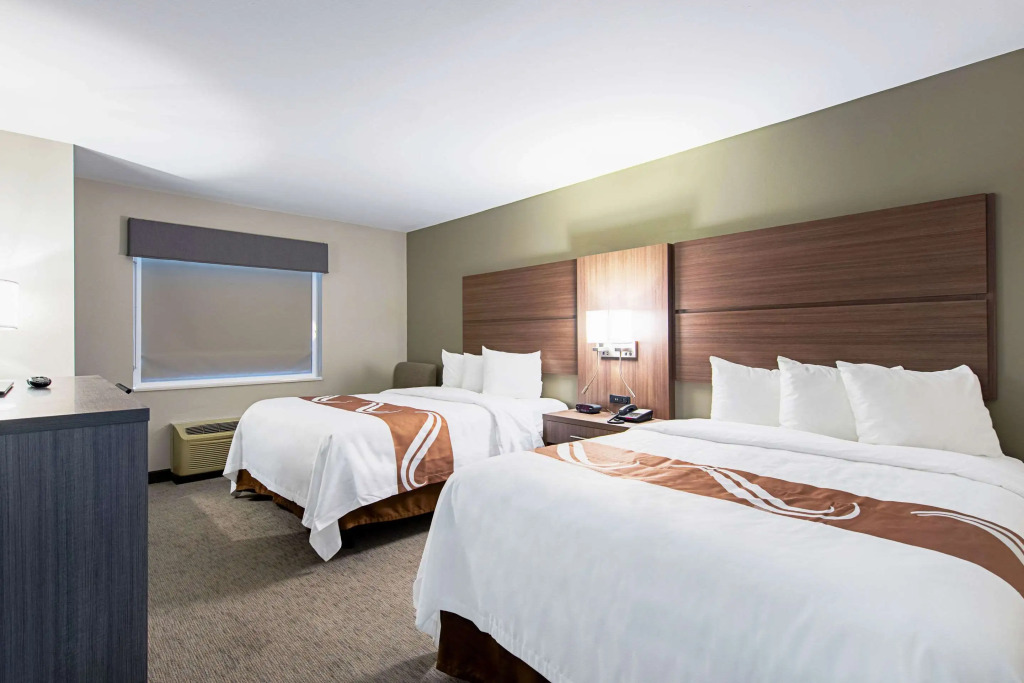 Quality Inn Mishawaka - South Bend