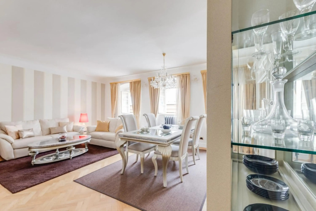 Charles Bridge Royal Apartment - Castle District