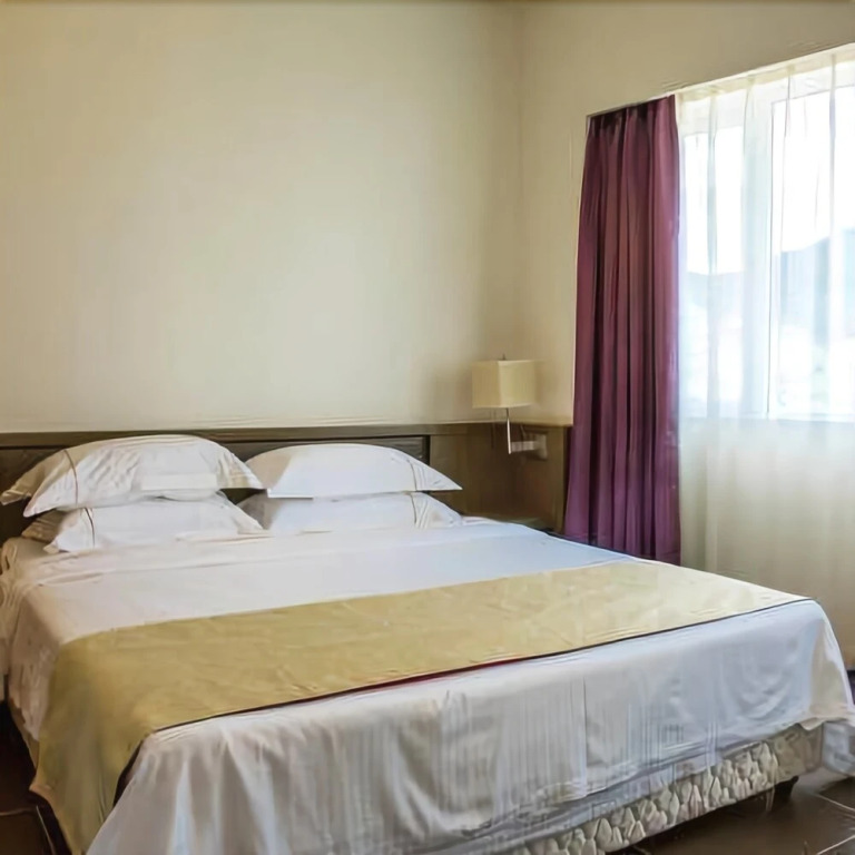 Fenghuang Shanshui Sea Park Seaview Holiday Hotel