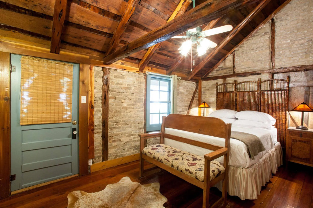 Gruene Cottages