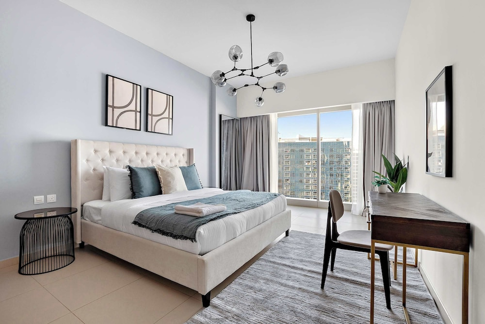 Silkhaus Urban 1BR Stay ARC Tower in Reem Island